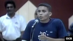 Eliécer Avila cuando estudiaba en la Universidad Central de Informática (UCI)