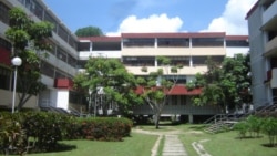 Analizan reducción de carreras universitarias a 4 años