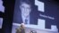 El expresidente del Gobierno español Felipe González interviene en el acto de entrega del Premio Ortega y Gasset otorgado al venezolano Teodoro Petkoff.