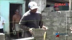 Opositores ayudan a cubanos necesitados a reparar sus hogares