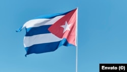 Una bandera cubana.