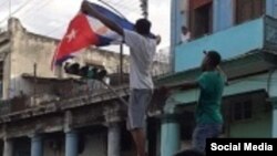  España responde a padres de preso del 11J con doble nacionalidad