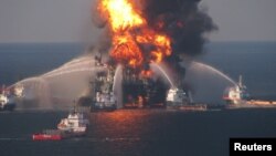 El derrame de BP en el Golfo de México. A pesar de las nuevas medidas de seguridad las perforaciones en aguas profundas siguen siendo riesgosas.