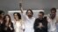  El líder de Podemos, Pablo Iglesias, junto a los miembros de su equipo al ser elegido secretario general de Podemos.