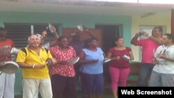 Reporta Cuba Archivo Toque de cazuelas en Pinar del Río