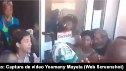 Decenas de santiagueros protestaron frente a distintas oficinas de ETECSA, en Santiago de Cuba