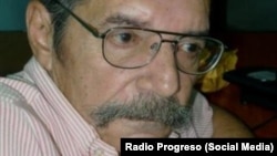 El autor Argelio Santiesteban, Premio Nacional de la Crítica (Radio Progreso).