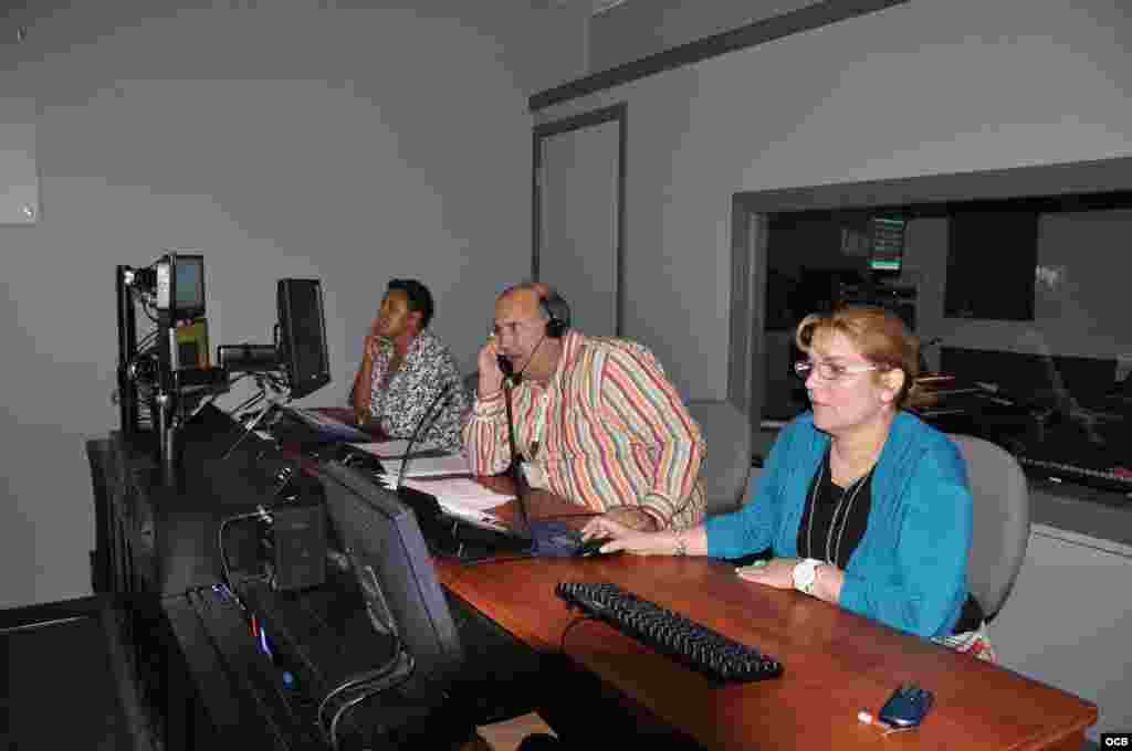 Equipo de producci&oacute;n de Avanza Cuba.
