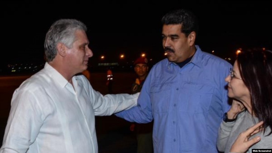 Nicolás Maduro y Cilia Flores fueron recibidos por el primer vicepresidente de Cuba, Miguel Díaz-Canel.
