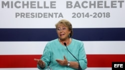 Michelet Bachelet ofrece rueda de prensa a medios extranjeros 