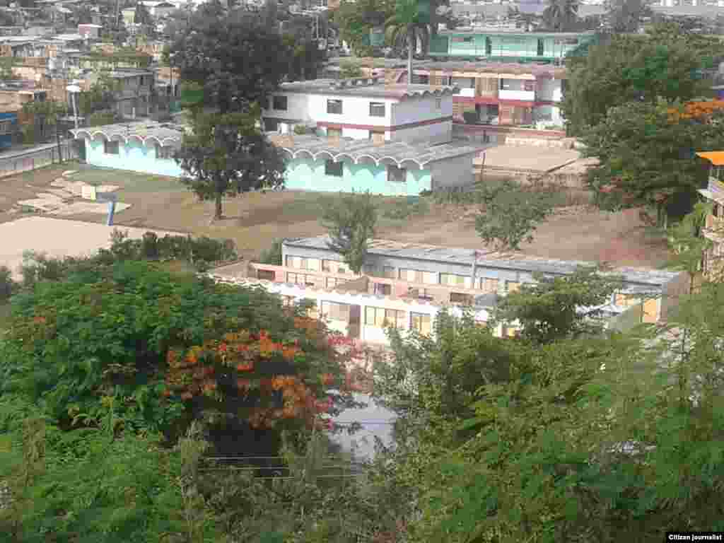 Reporta Cuba Escuela primaria en Reparto Altamira Santiago de Cuba Foto Martha Beatriz Ferrer 