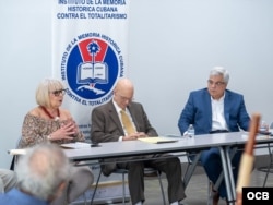 Presentación del libro de Pedro Roig "Cuba: la guerra de Independencia", presentado en Miami, en octubre del 2025. Foto Wenceslao Cruz.