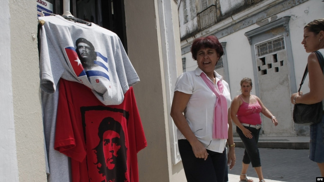 Camisetas para turistas "revolucionarios".