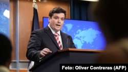 El portavoz adjunto del Departamento de Estado de Estados Unidos, Tommy Pigott