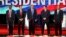Los aspirantes a la candidatura presidencial por el partido republicano: Ben Carson, Marco Rubio, Donald Trump, Ted Cruz y John Kasich 9i-d) asisten al décimo debate televisado entre aspirantes republicanos a la Casa Blanca.