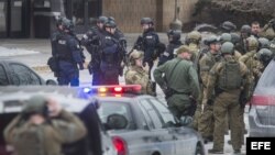 Tiroteo en un Centro Comercial de Columbia, Maryland