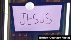 Imágenes del set de El4tico, un espacio de creación colectiva audiovisual para redes sociales.