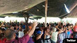 Pastor Alain Toledano, acusado de desobediencia