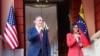 Presidenta interina Delcy Rodríguez junto al Secretario de Interior de EEUU, Doug Burgum, en Miraflores. 