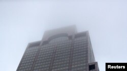 Edificio de Midtown Manhattan contra el que se estrelló el helicóptero. 
