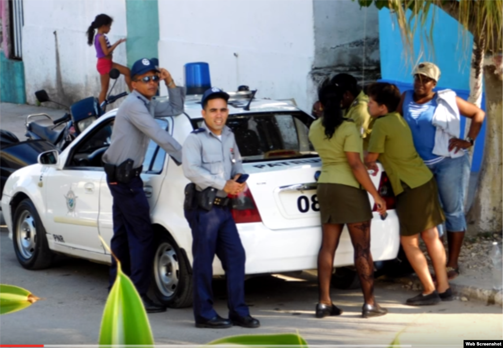 Impiden a Damas de Blanco realizar campaña Todos Marchamos.