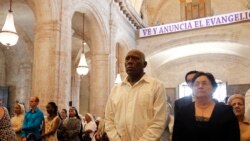 Hoy con Yoel Espinosa, Angel Marcelo Rodríguez, Martha Beatriz Roque, Pedro Luis Garcia, Olainis Tejeda, Alain Toledano,Guillermo del Sol y Mario Félix Lleonart 