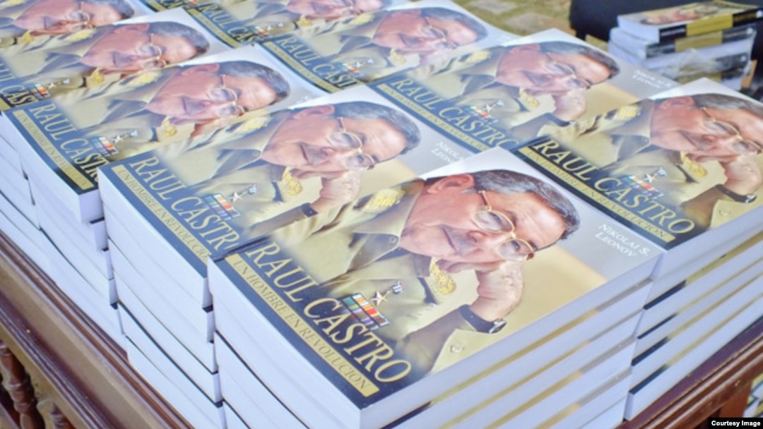 Libros de Raúl Castro