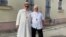 Cardenal Timothy Dolan junto al arzobispo de Santiago de Cuba. facebook.com/TimothyCardinalDolan