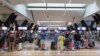 Decenas de vuelos suspendidos a causa del Ómicron en el Aeropuerto Internacional de Johannesburgo, Sudáfrica. (Phill Magakoe / AFP)