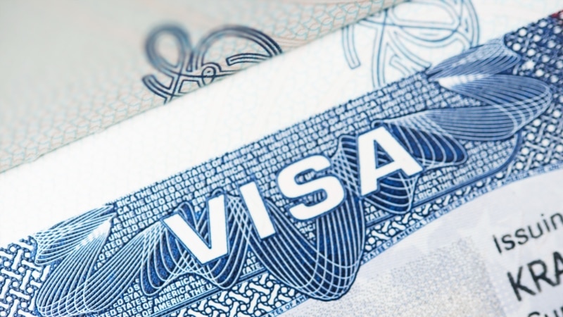 ZDA razveljavile izbiro Kubancev v loteriji za raznolikostne vizume 2026 zaradi napake