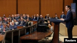 El secretario de Estado Marco Rubio pronuncia un discurso al inicio de una reunión ministerial sobre violencia política, en el Departamento de Estado, en Washington.