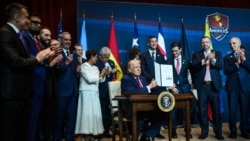 @WhiteHouse (White House)