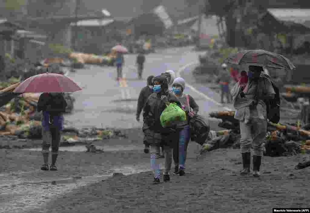 Evacuaciones en el río Bambito, Chiriquí, Panamá, el 6 de noviembre de 2020