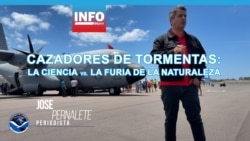 Cazadores de huracanes: Los científicos que vuelan al corazón del infierno.
