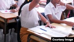 Estudiantes cubanos