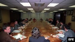 Deliberación de jurado Premios Internacionales de Periodismo Rey de España. 