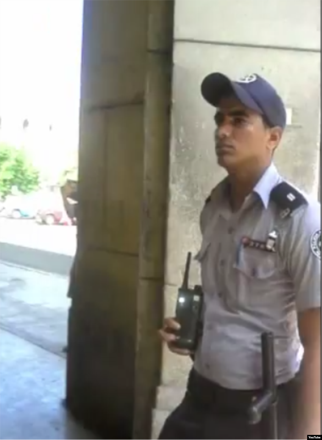 Reporta Cuba policias vigilan opositores 