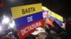 Manifestantes venezolanos en Buenos Aires, Argentina, el 30 de julio de 2024. (Tomás Cuesta/Reuters).