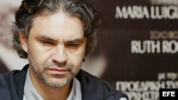  Andrea Bocelli 
