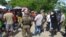 Autoridades de Panamá dialogan con los migrantes 