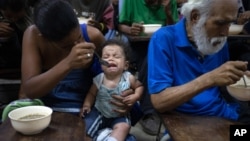 Zoraida Silva, en una villa de Caracas (Ariana Cubillos / AP)