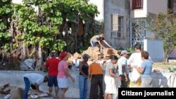 Reporta Cuba. Compras de materia prima a la población.