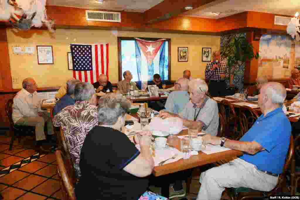 El Movimiento de Recuperación Revolucionaria, fundado en los años 60 y cuyos miembros enfrentaron desde largas condenas en prisiones castristas hasta el fusilamiento, iniciaron este domingo en Miami una serie de conversatorios para recordar los esfuerzos del grupo militante en contra de la dictadura para llevar la libertad a Cuba.