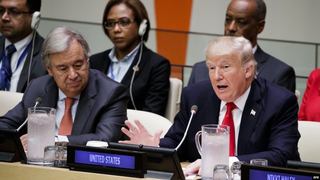 El presidente estadounidense, Donald J. Trump (d), y el secretario general de ONU, António Guterres (i).