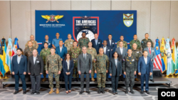 Representantes militares y autoridades de defensa y seguridad de países del hemisferio occidental en República Dominicana. 