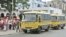 En julio de 2013 empezaron a funcionar en Cuba unas 123 cooperativas no agropecuarias, entre ellas algunas de transporte de pasajeros.