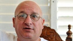 El abasto de agua en Boca de Jaruco; acoso a Félix Navarro Rodríguez en el aeropuerto de La Habana