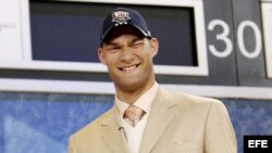 El pívot Brook López anotó 23 puntos. 