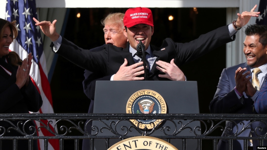 El presidente Trump recibe en la Casa Blanca a los Nacionales de Washington. REUTERS/Jonathan Ernst