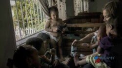 Padres venezolanos entregan a sus hijos a orfanatos para evitar que mueran de hambre